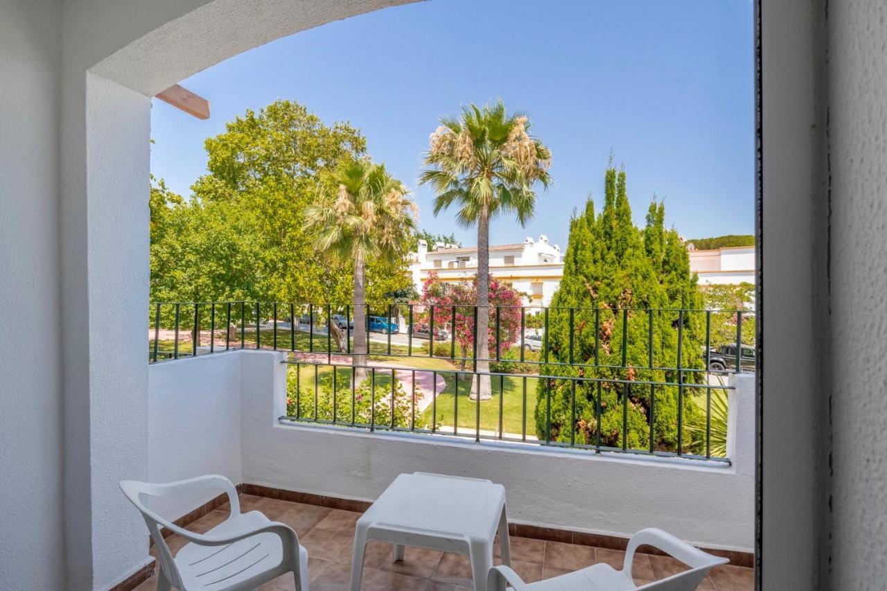 Marbella Trocadero Beach, Pool And Tennis