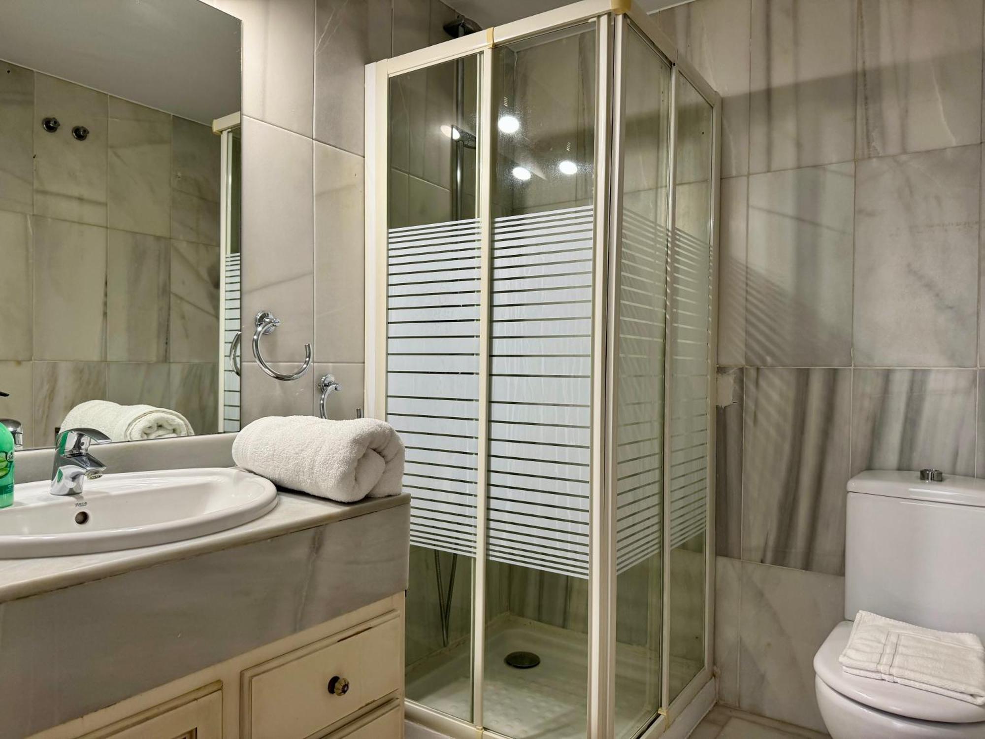 Marbella Trocadero Beach, Pool And Tennis Villa